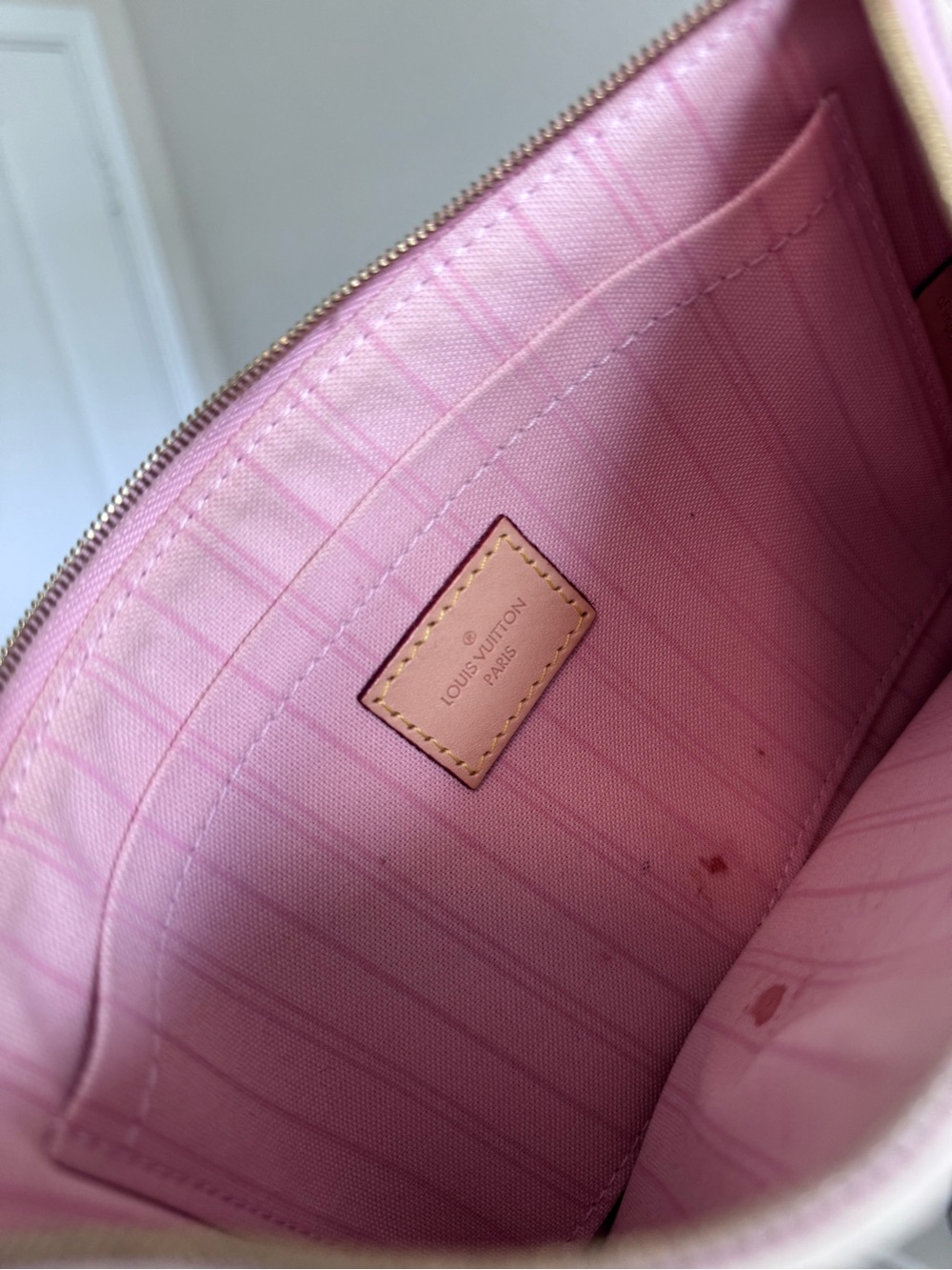Authentic Louis Vuitton Damier Azur Zip Pouch - Picture 9 of 11